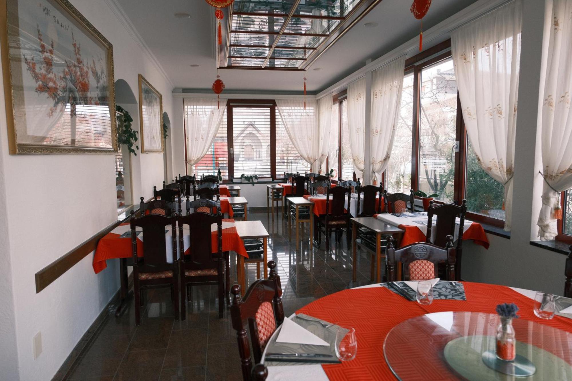 Today Appartement Famille Chippis Εξωτερικό φωτογραφία